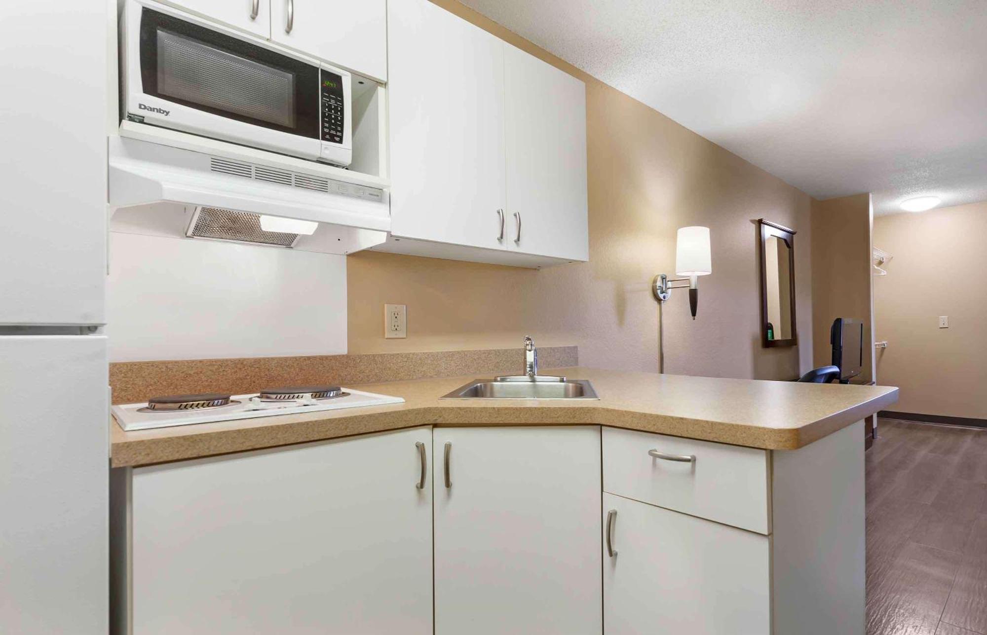 מידלטון Extended Stay America Suites - Madison - Junction Court מראה חיצוני תמונה
